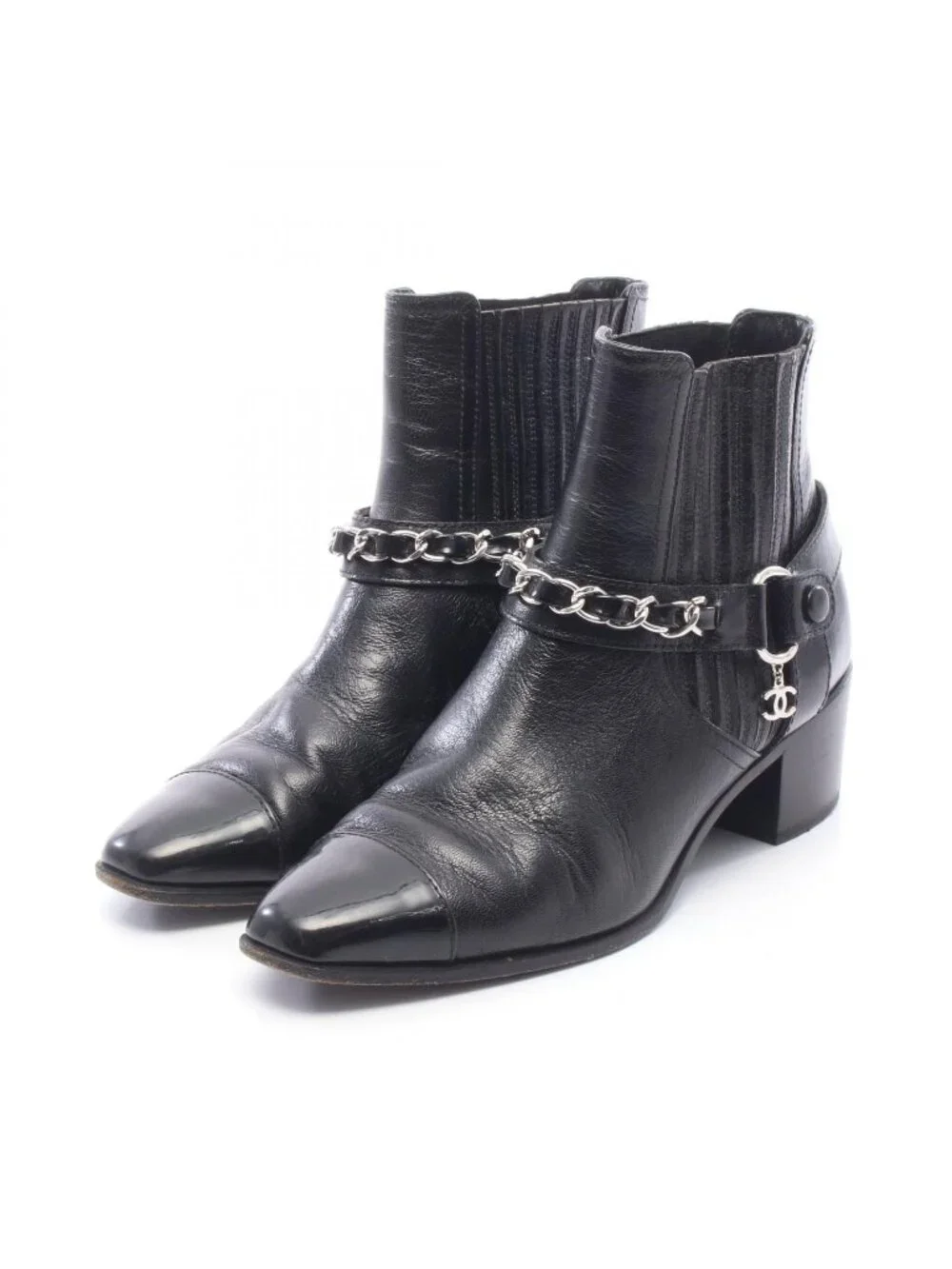 Chanel Boots CC Logo Chain Short Leather Patent